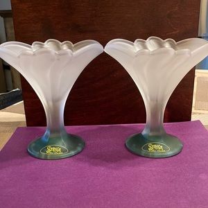 VTG  Pr Italy Strega flower shaped pedestal ice cream frosted glass serving dish